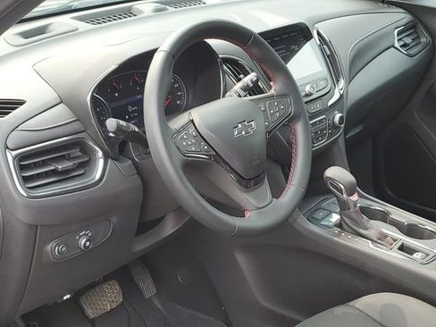 Certified 2024 Chevrolet Equinox RS AWD/4WD image 8
