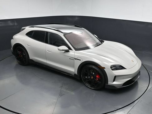 New 2026 Porsche Taycan 4S AWD/4WD image 22