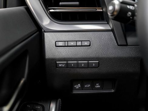 Used 2024 Lexus GX 550 w/ Accessory Package (2T) AWD/4WD image 27