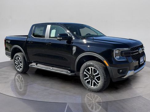 Used 2025 Ford Ranger Lariat w/ Advanced Towing Package AWD/4WD image 25