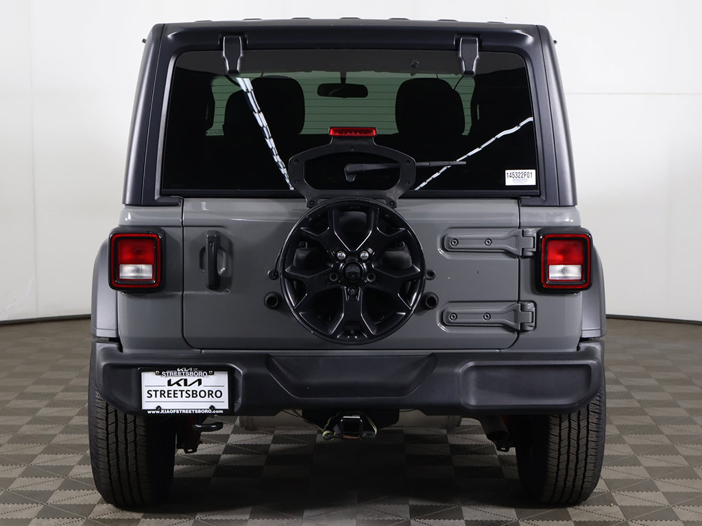 Used 2022 Jeep Wrangler Sport AWD/4WD image 9