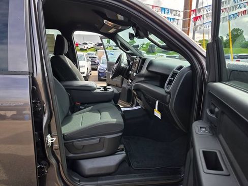 New 2026 RAM 2500 Tradesman AWD/4WD image 13