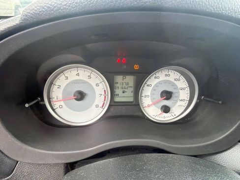 Used 2013 Subaru Impreza 2.0i AWD/4WD image 9