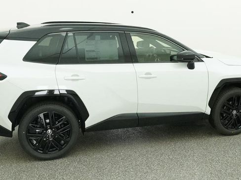 New 2026 Toyota RAV4 XSE w/ Weather Package image 38
