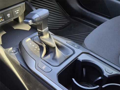 New 2026 Kia K4 LXS image 15