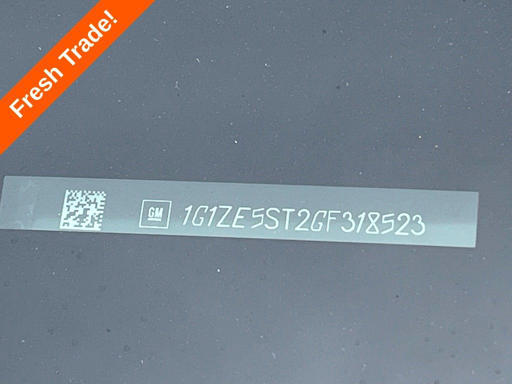 Used 2016 Chevrolet Malibu LT w/ Leather Package FWD image 34