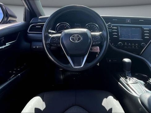Used 2019 Toyota Camry LE image 8