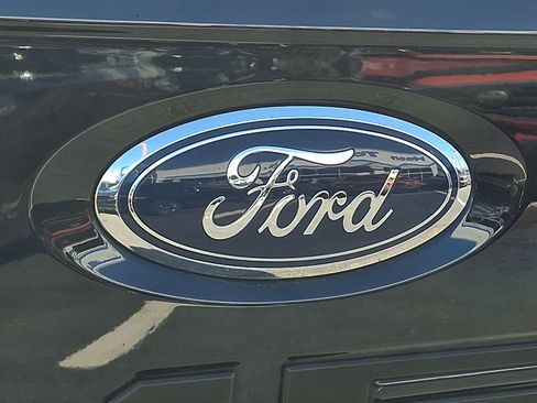 Used 2023 Ford F150 Lariat w/ Equipment Group 502A High AWD/4WD image 32