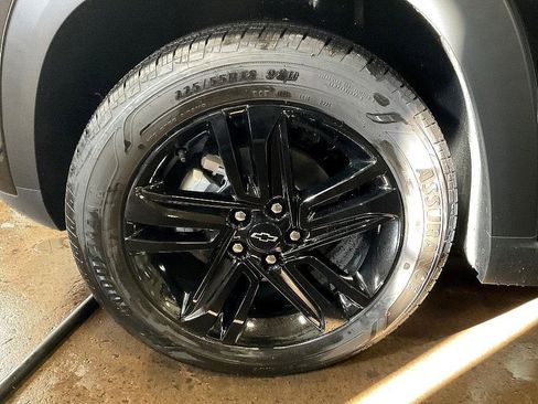 New 2026 Chevrolet Trax ACTIV w/ Sunroof Package image 16