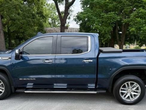 Used 2019 GMC Sierra 1500 SLT RWD image 10