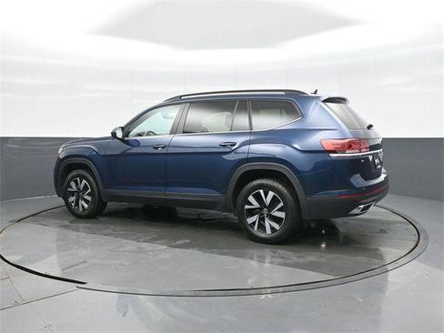 Used 2022 Volkswagen Atlas SE image 5