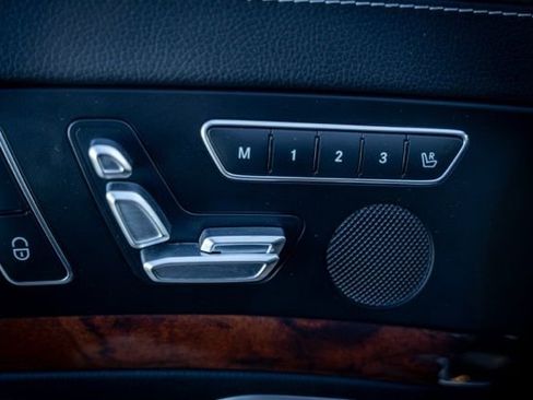 Used 2015 Mercedes-Benz SL 400 image 25