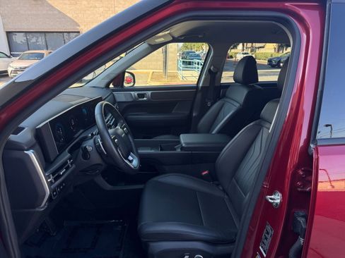 Used 2025 Hyundai Santa Fe SEL image 28