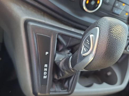 Used 2021 Ford Transit 250 Medium Roof AWD image 26