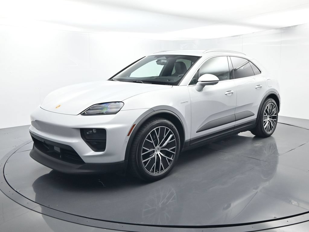 Certified 2026 Porsche Macan Electric RWD image 1