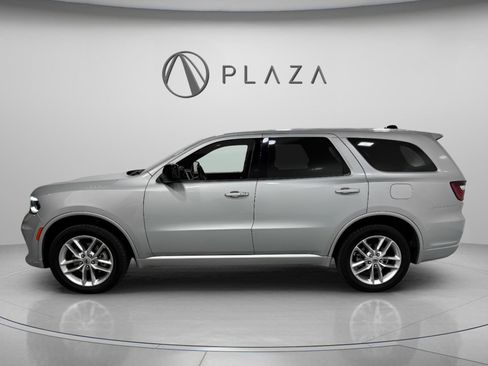 Used 2023 Dodge Durango GT image 3