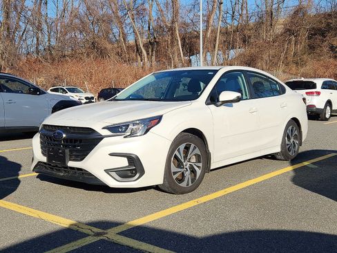 Used 2025 Subaru Legacy Premium image 2