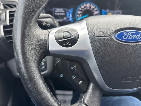 Used 2016 Ford C-MAX Energi SEL w/ Equipment Group 302A image 30