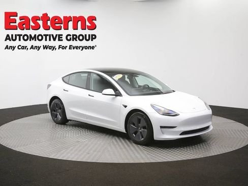 Used 2023 Tesla Model 3 Standard Range RWD image 43