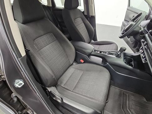 Used 2025 Honda HR-V LX image 35