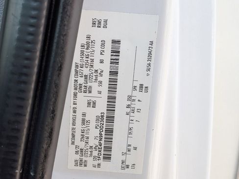 Certified 2023 Ford E-450 and Econoline 450 Super Duty w/ Power Windows & Locks Group RWD image 15