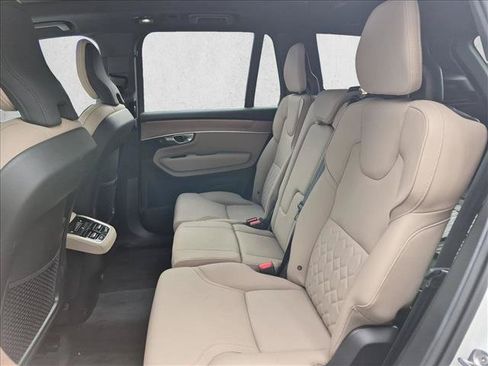 Used 2026 Volvo XC90 B6 Plus w/ Protection Package Premier AWD/4WD image 19