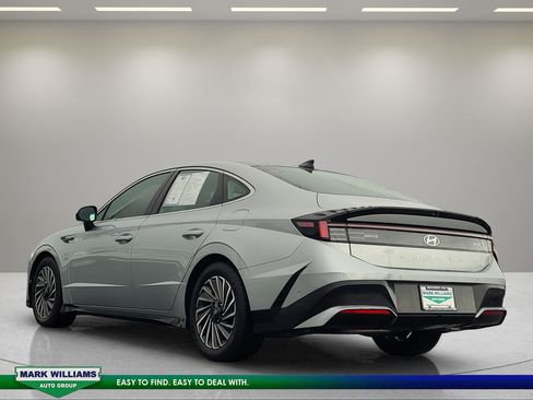 Used 2024 Hyundai Sonata Limited FWD image 6