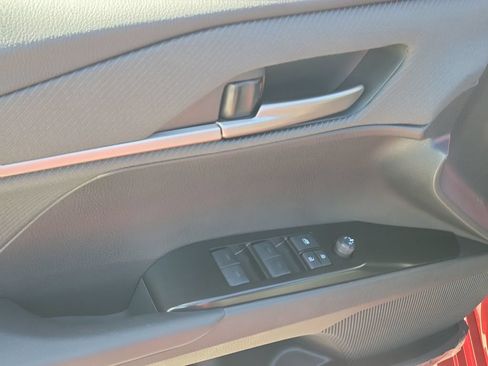 New 2026 Toyota Camry SE w/ Convenience Package FWD image 20