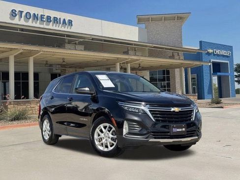 Used 2022 Chevrolet Equinox LT image 1