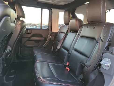 Used 2020 Jeep Wrangler Unlimited Rubicon w/ Dual Top Group AWD/4WD image 2