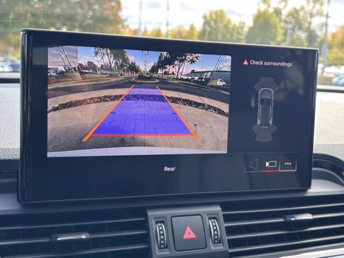 Used 2023 Audi Q5 2.0T Premium image 28