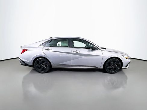 Used 2026 Hyundai Elantra SEL Sport Premium FWD image 9
