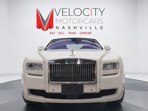 Used 2013 Rolls-Royce Ghost image 18