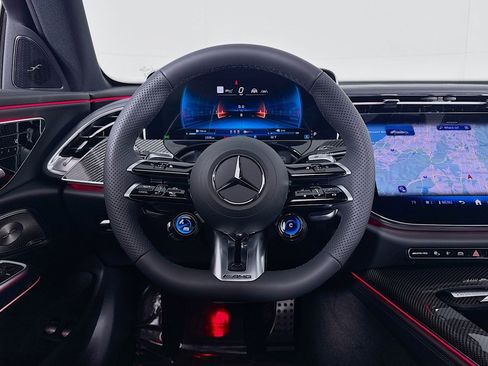 New 2026 Mercedes-Benz E 53 AMG e 4MATIC Sedan image 4
