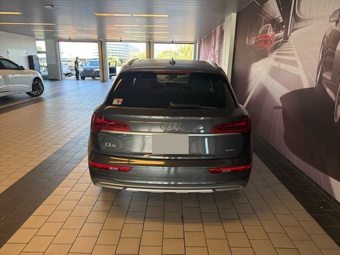 Used 2021 Audi Q5 2.0T Premium Plus w/ Premium Plus Package AWD/4WD image 7