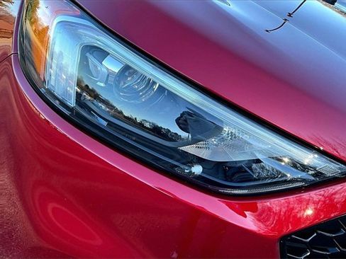 Used 2023 Ford Edge ST-Line image 27