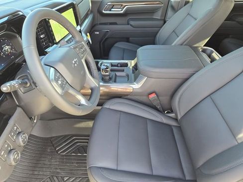 New 2026 Chevrolet Silverado 1500 LT Trail Boss w/ Safety Package image 11