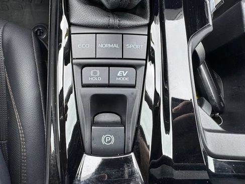 Certified 2025 Toyota Camry XLE AWD/4WD image 31