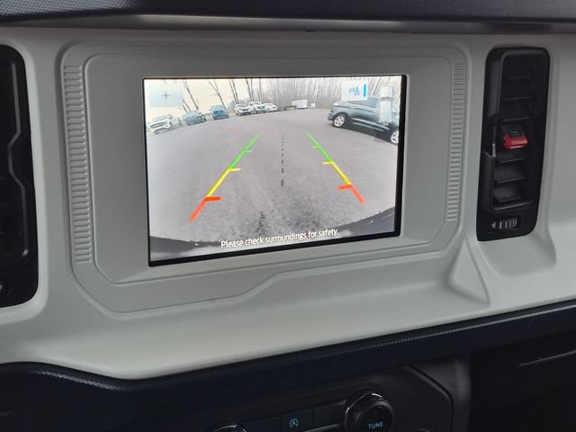 Used 2023 Ford Bronco Heritage Edition AWD/4WD image 15
