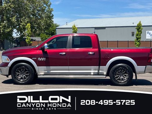 Used 2017 RAM 1500 Laramie w/ Convenience Group AWD/4WD image 9