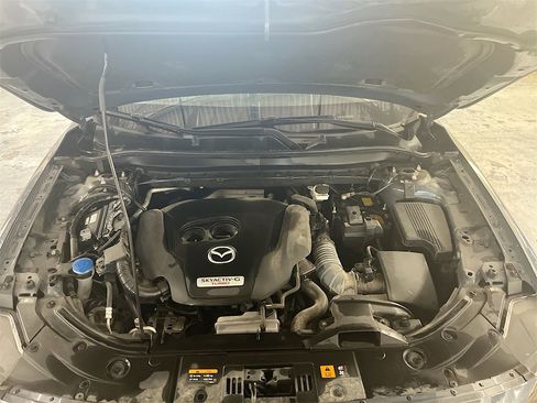 Used 2021 MAZDA CX-5 Carbon Edition image 32