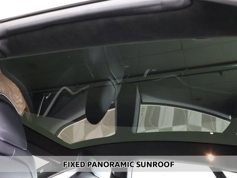 Used 2020 Tesla Model S Long Range image 5