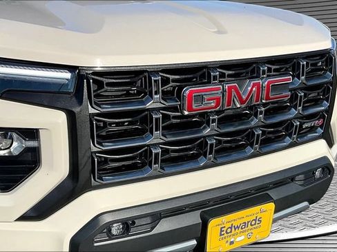 Used 2026 GMC Canyon AT4 w/ Nightfall Essentials Package AWD/4WD image 33