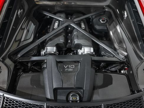 Used 2023 Audi R8 V10 GT RWD image 28
