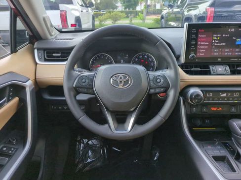 Certified 2019 Toyota RAV4 XLE Premium w/ Advanced Technology Package FWD image 15