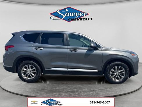 Used 2019 Hyundai Santa Fe SE FWD image 6
