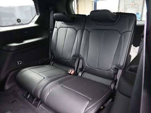 New 2026 Jeep Grand Cherokee L Limited AWD/4WD image 10
