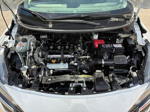 Used 2025 Nissan Versa SV image 25