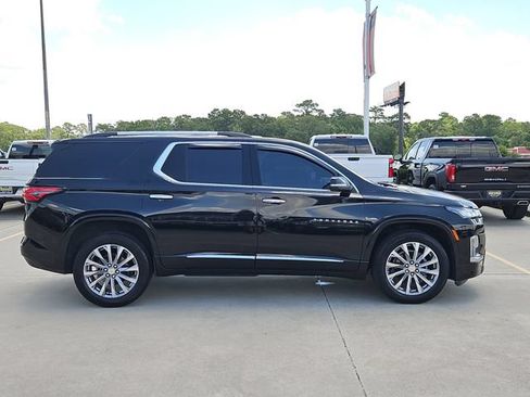 Used 2023 Chevrolet Traverse Premier w/ LPO, Floor Liner Package FWD image 4