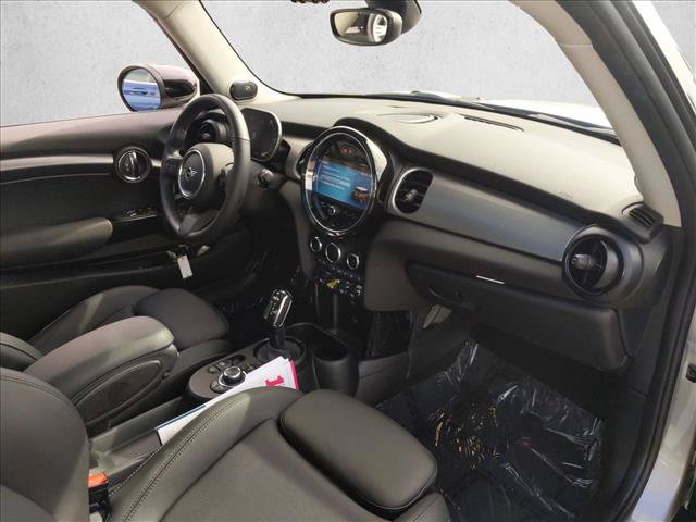 Certified 2024 MINI Cooper SE FWD image 21